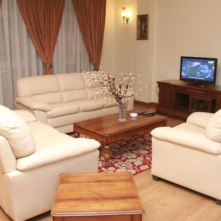Solmile Family Guest House Addis Abeba Buitenkant foto