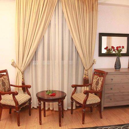 Solmile Family Guest House Addis Abeba Buitenkant foto
