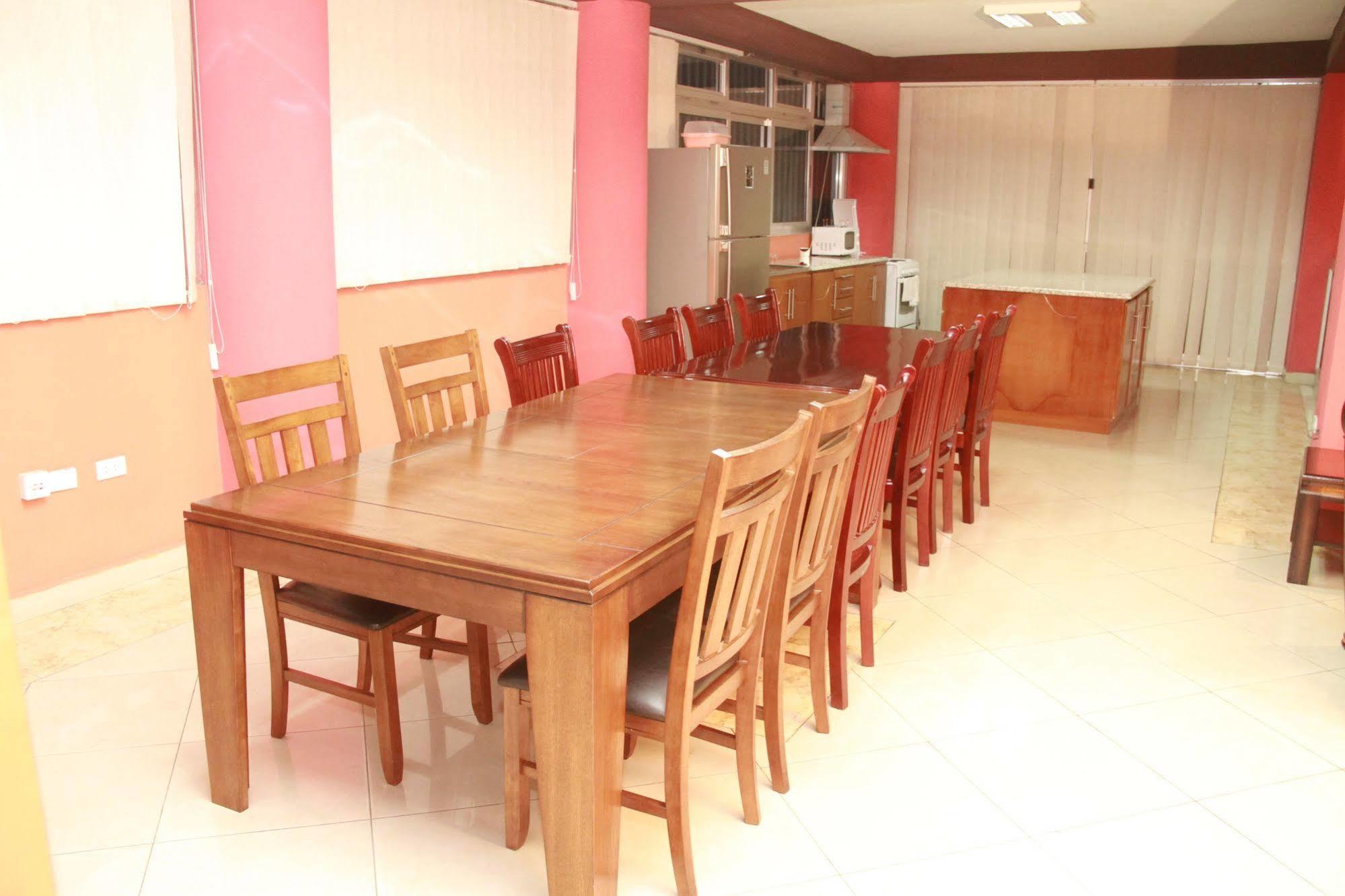 Solmile Family Guest House Addis Abeba Buitenkant foto